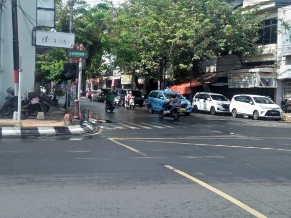 Besok Dishub Berlakukan Sistem Satu Arah di Ruas Jalan Wahid Hasyim – Halo  Semarang