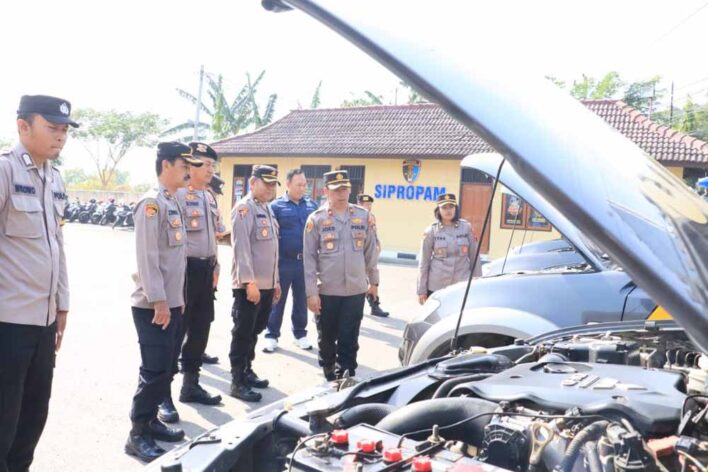 Polres Rembang Apelkan Kendaraan Dinas Dalam Rangka Ops Mantap Brata ...