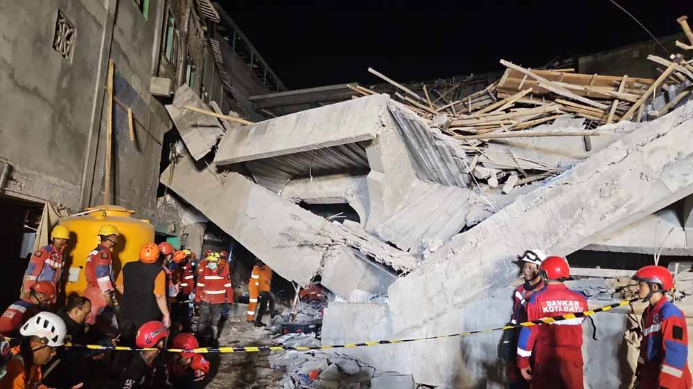 Tragedi Ponpes Al-Khoziny, Legislator Singgung Lemahnya Kesadaran Penerapan  Standar Teknis Bangunan – Halo Semarang